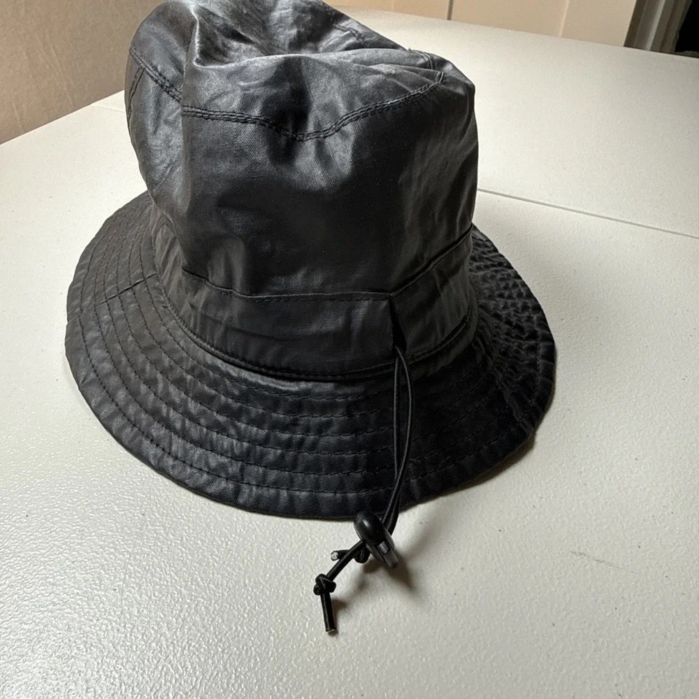 Seeberger Bucket Hat Black